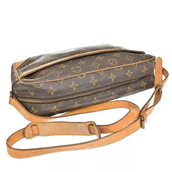 AUTHENTICITY GUARANTEED LOUIS VUITTON Trocadero Shoulder Bag Monogram - Picture 4 of 15